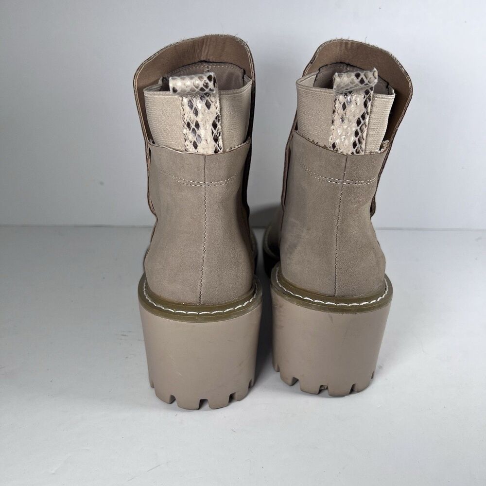 Nicole Miller Pocas Tan Wedge Lug Platform Chelsea Ankle Boots Women's Size 8.5 - Picture 4 of 8